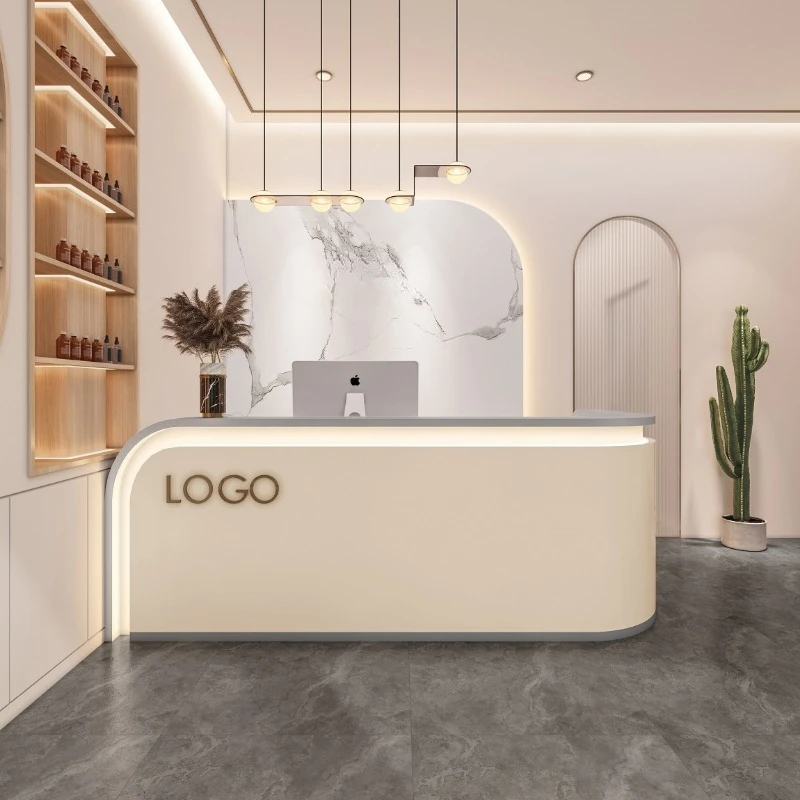 Biurko recepcyjne w stylu indu – Office Furniture Center recenzja i cena